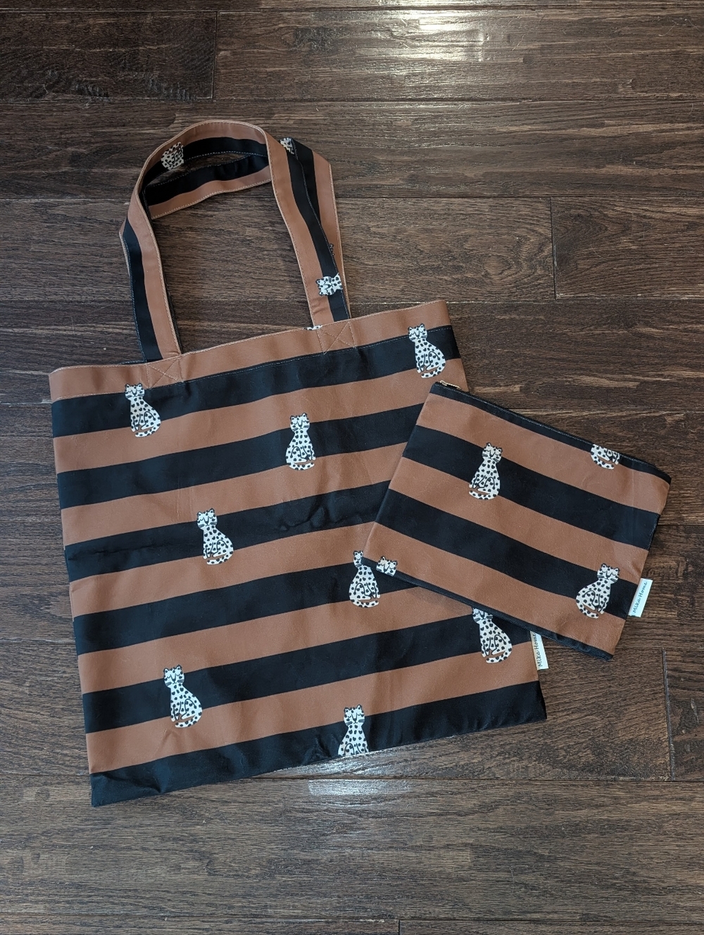NEW Mika Home Black and Tan Stripe Tote With Zipper Pouch Leopard Detail